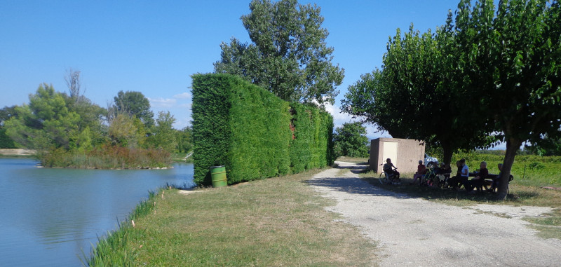 LES TERRASSES D'ARAUSIO : BALADE AU LAC