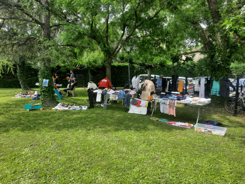 Journée festive lundi de Pentecôte : vide grenier