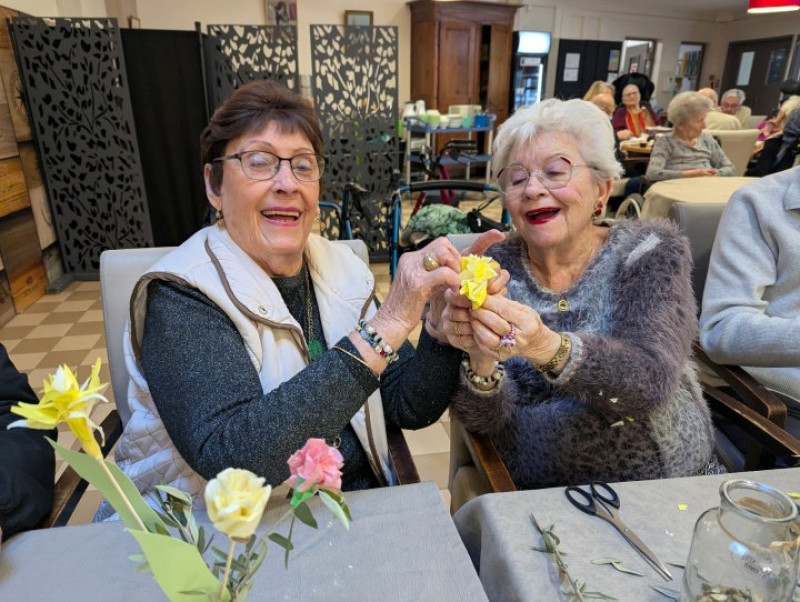 vendredi 27 mars : fabrication de bouquets de fleurs