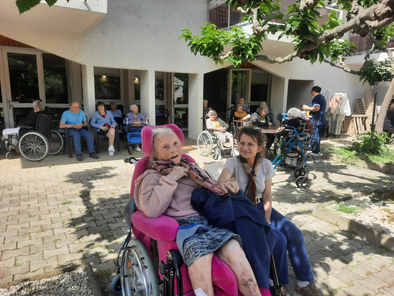 Goûter à l'ombre des muriers dimanche 19 mai 2024
