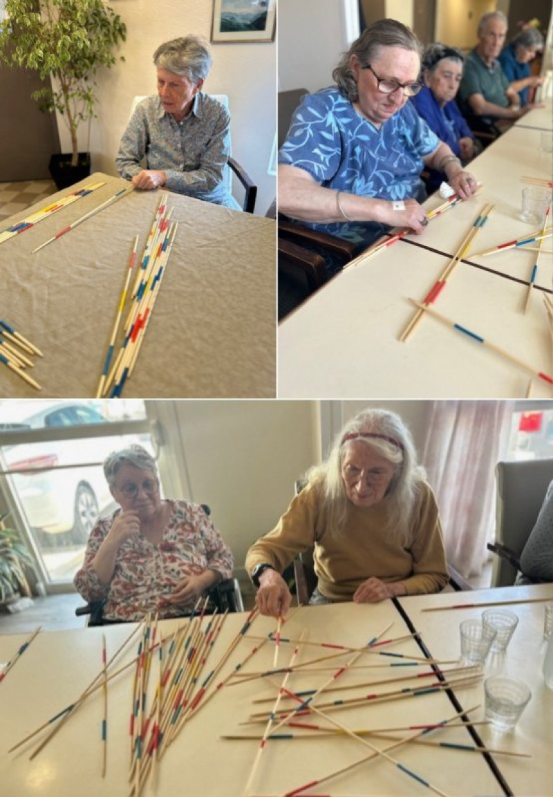 Jeux de cartes et Mikado, tout en GEANT