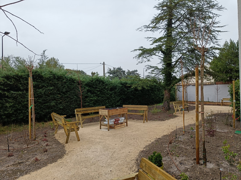 Le Jardin des Sens  Avant Après - Des espaces pour profiter de la nature