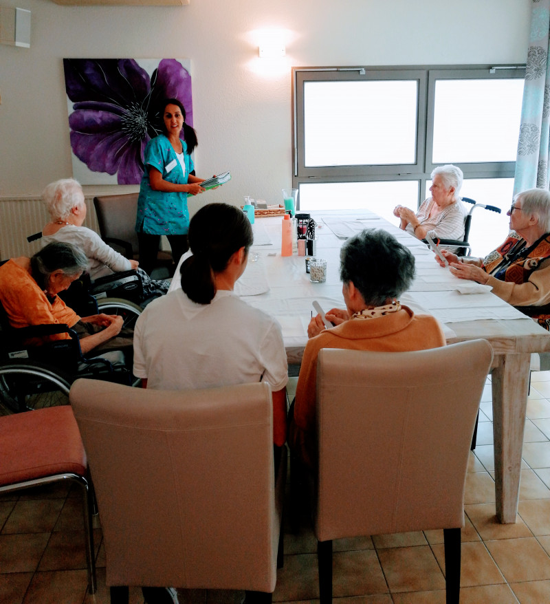 Atelier collectif " Beauté des Mains"